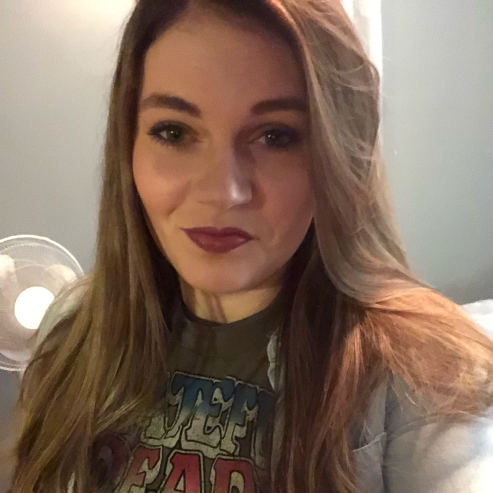 Meet your Posher, Brooke